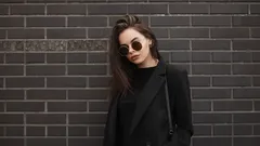 Není to jen styl: co psychologie říká o lidech, kteří vždy nosí černou?