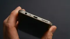 Jak správně vyčistit nabíjecí konektor smartphonu a zbavit se problému s neustálým odpojováním kabelu