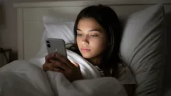 Studie ukázala, že neustálé projíždění feedu na sociálních sítích má nežádoucí dopad.